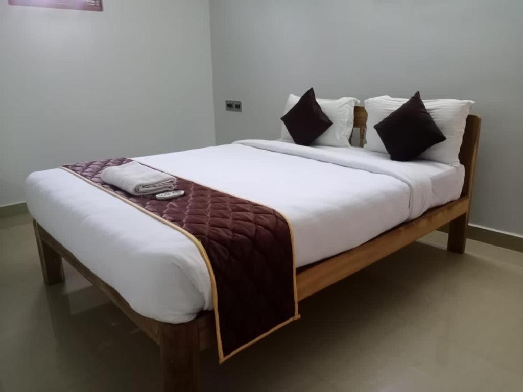 Tulip Villa 3Bhk 2Bhk And 1Bhk Located Near Chunnambar Boat House And Paradise Beach Pūrnānkuppam Стая снимка